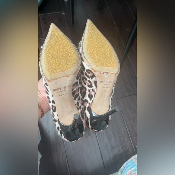 SOLD !!!! Jimmy Choo Leopard Print Pony Hair Chain Pumps Heels size 38 - Picture 12 of 12